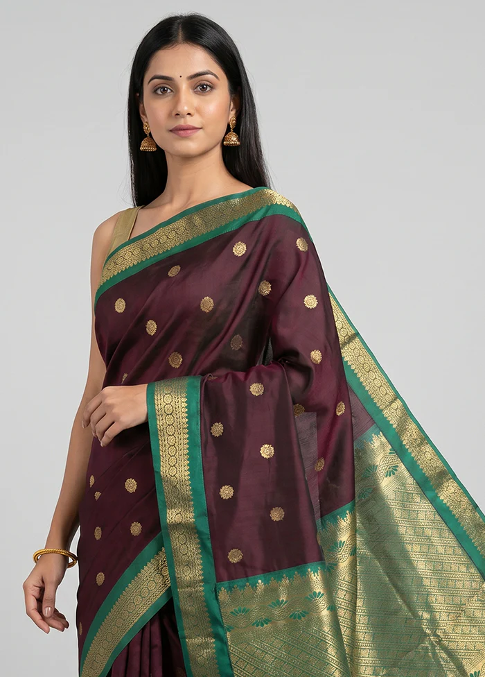 Maroon Kanjivaram Silk Saree With Blouse Piece - Image 2