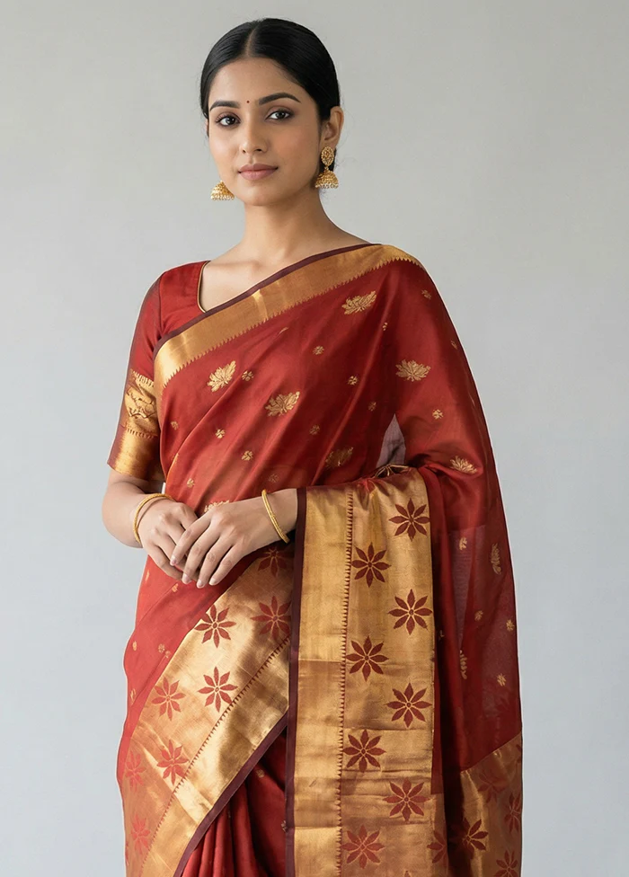 Maroon Kanjivaram Silk Saree With Blouse Piece - Image 2