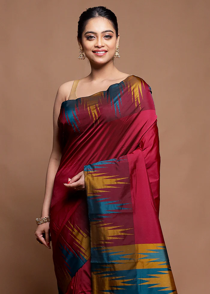 Maroon Kanjivaram Silk Saree With Blouse Piece - Image 2