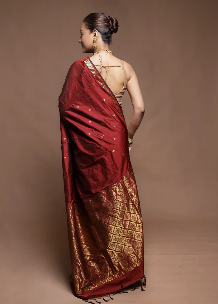 Maroon Kanjivaram Silk Saree With Blouse Piece - Image 3