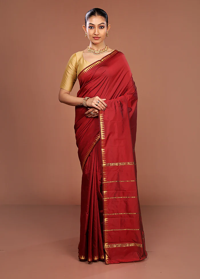 Maroon Kanjivaram Silk Saree With Blouse Piece - Image 2