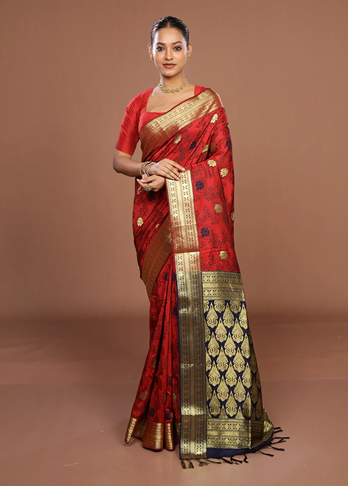 Maroon Kanjivaram Silk Saree With Blouse Piece - Image 2