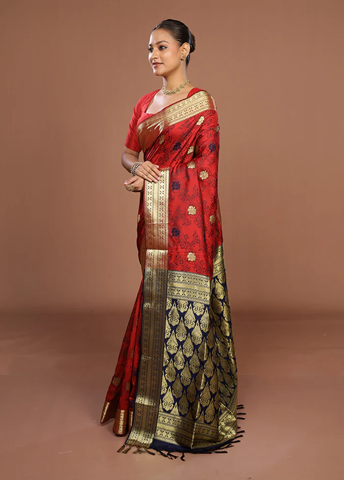 Maroon Kanjivaram Silk Saree With Blouse Piece - Image 4