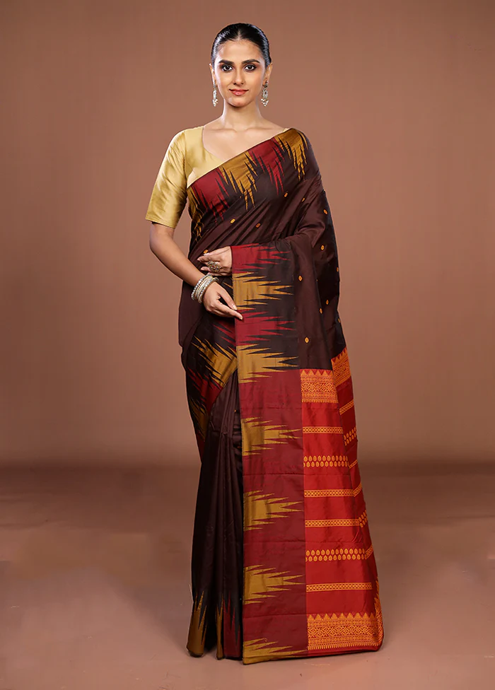 Maroon Kanjivaram Silk Saree With Blouse Piece - Image 2