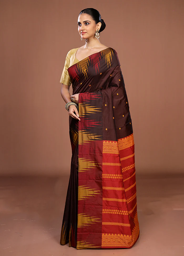 Maroon Kanjivaram Silk Saree With Blouse Piece - Image 4