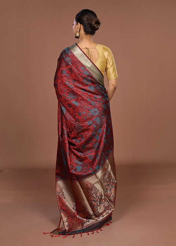 Maroon Kanjivaram Silk Saree With Blouse Piece - Image 3