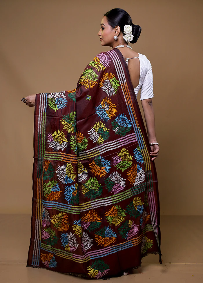 Maroon Kantha Stitch Silk Saree With Blouse Piece - Image 3
