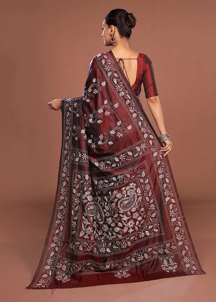 Maroon Kantha Stitch Silk Saree With Blouse Piece - Image 3