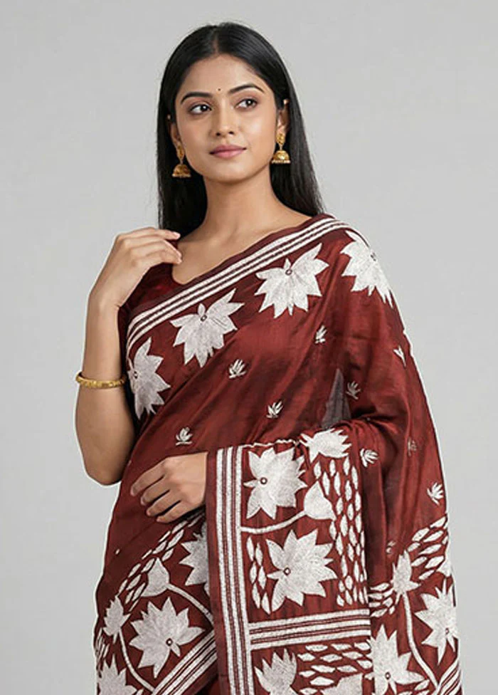 Maroon Kantha Stitch Silk Saree With Blouse Piece - Image 2