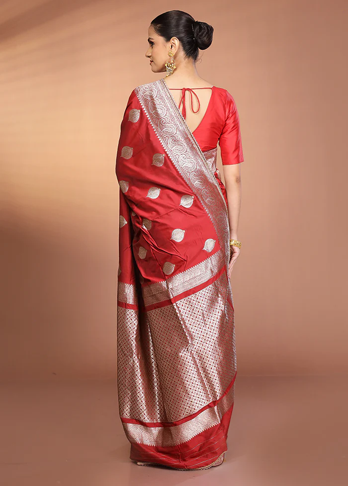 Maroon Katan Silk Saree With Blouse Piece - Image 3
