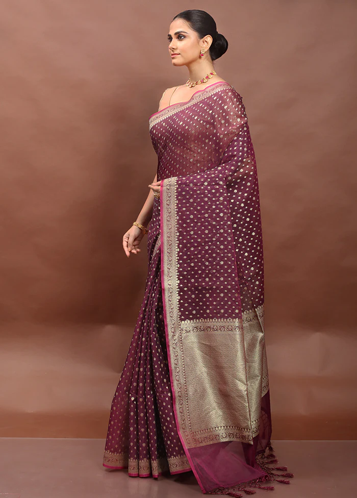 Maroon Kora Silk Saree With Blouse Piece - Image 4