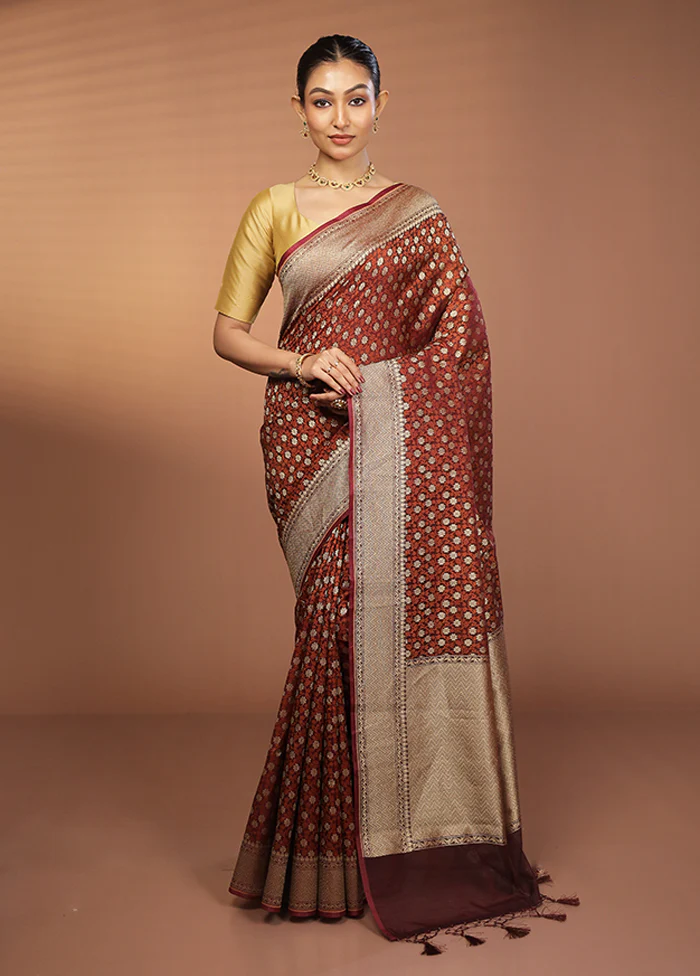Maroon Kora Silk Saree With Blouse Piece - Image 2