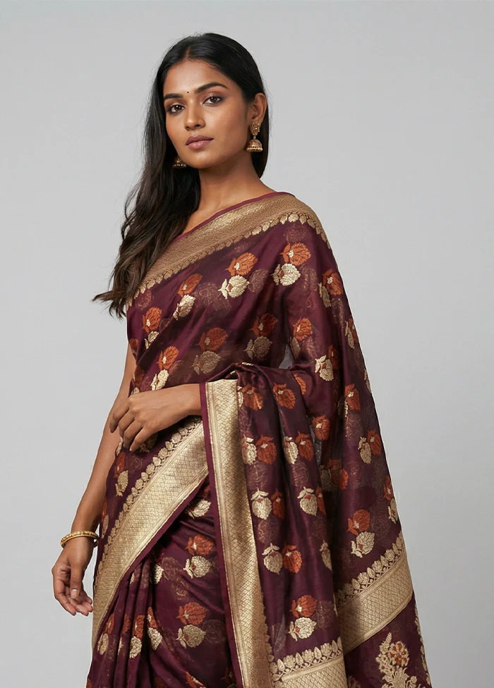 Maroon Kora Silk Saree With Blouse Piece - Image 2