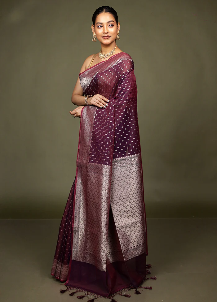 Maroon Kora Silk Saree With Blouse Piece - Image 4