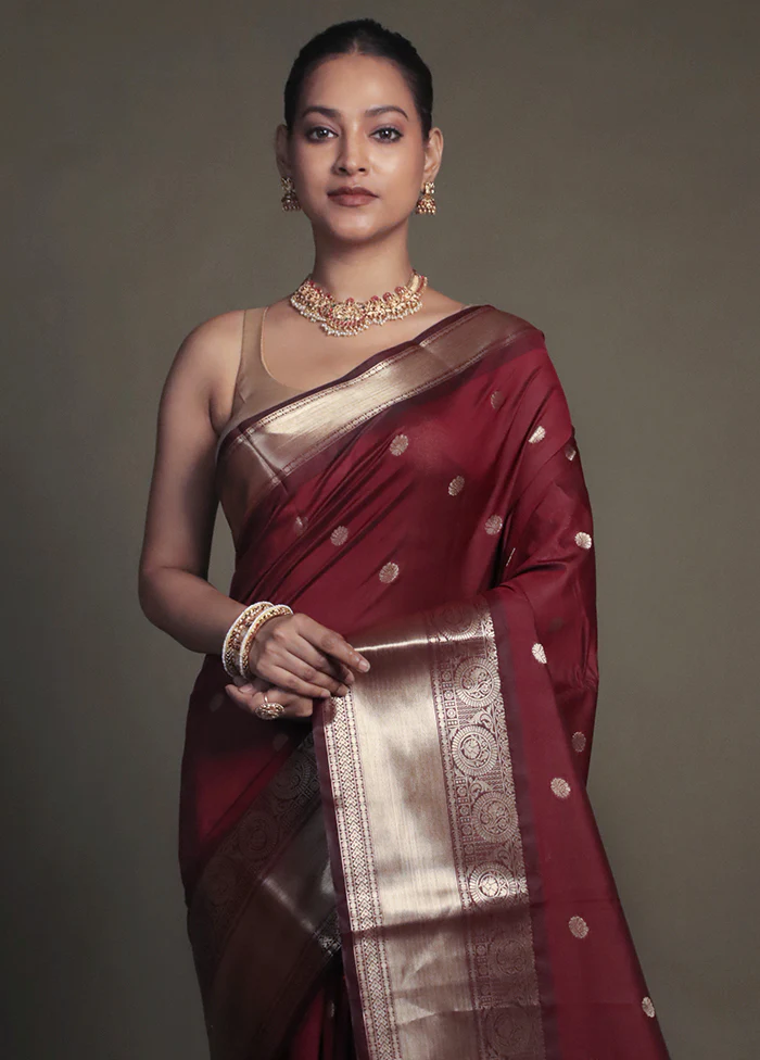 Maroon Kora Silk Saree With Blouse Piece - Image 2