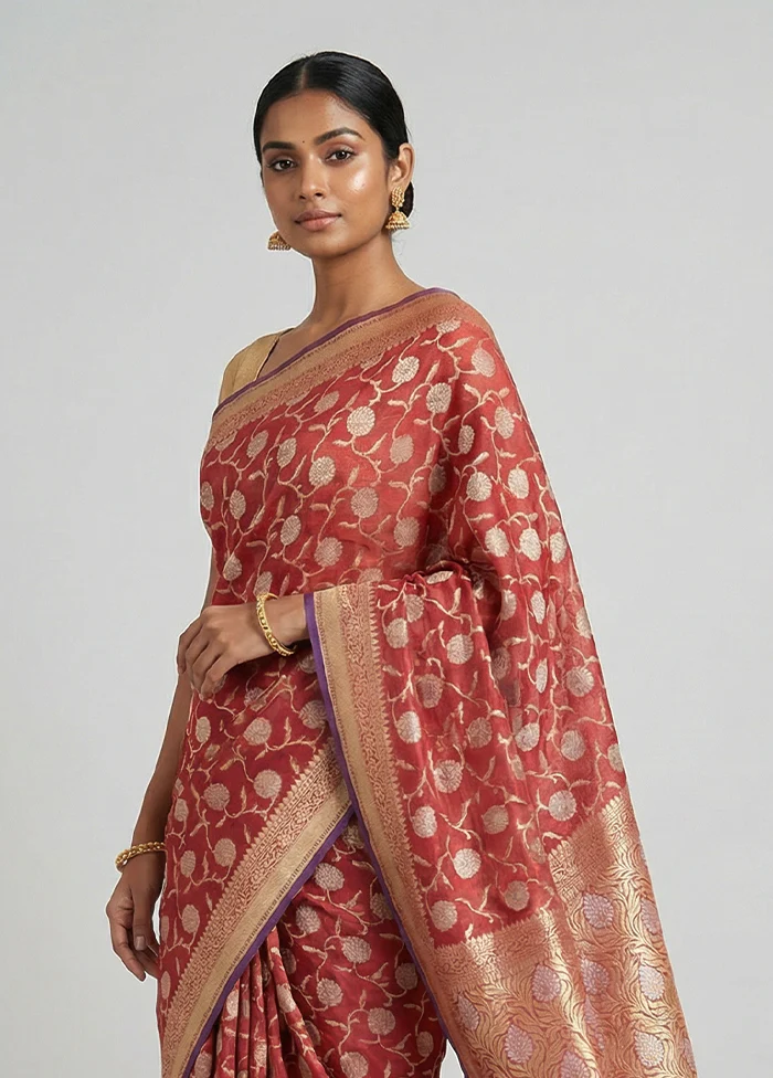 Maroon Kora Silk Saree With Blouse Piece - Image 2