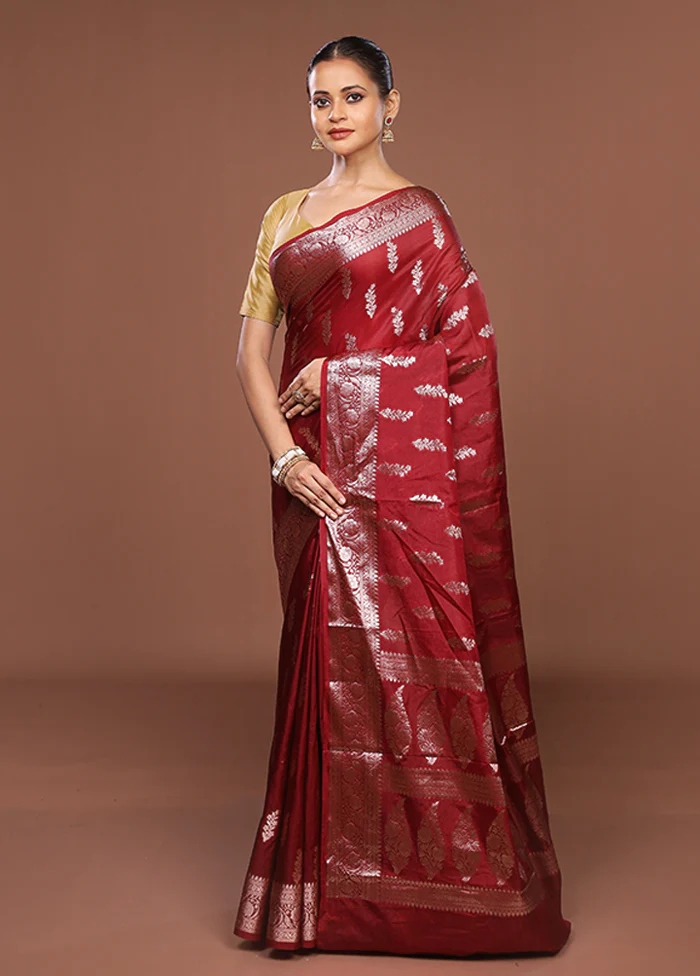 Maroon Kora Silk Saree With Blouse Piece - Image 4