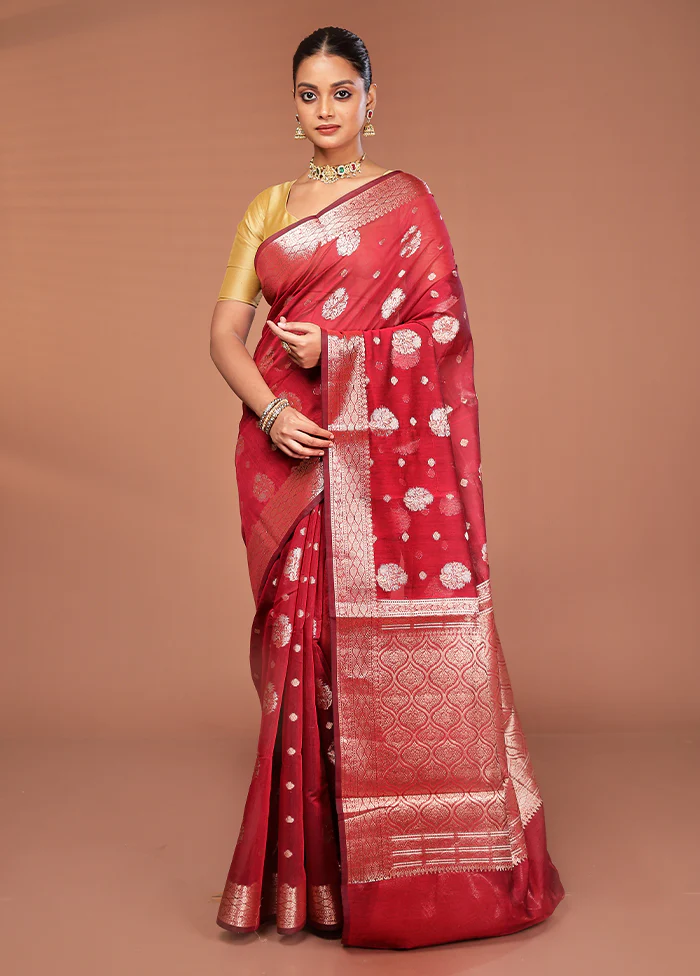 Maroon Kora Silk Saree With Blouse Piece - Image 2