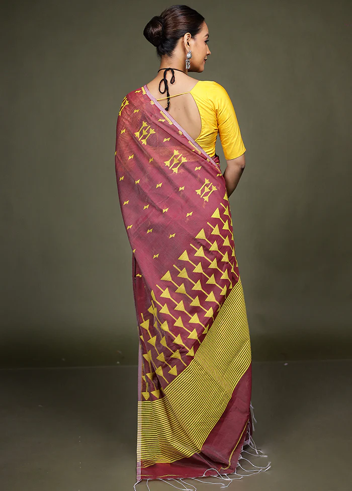 Maroon Matka Silk Saree With Blouse Piece - Image 3