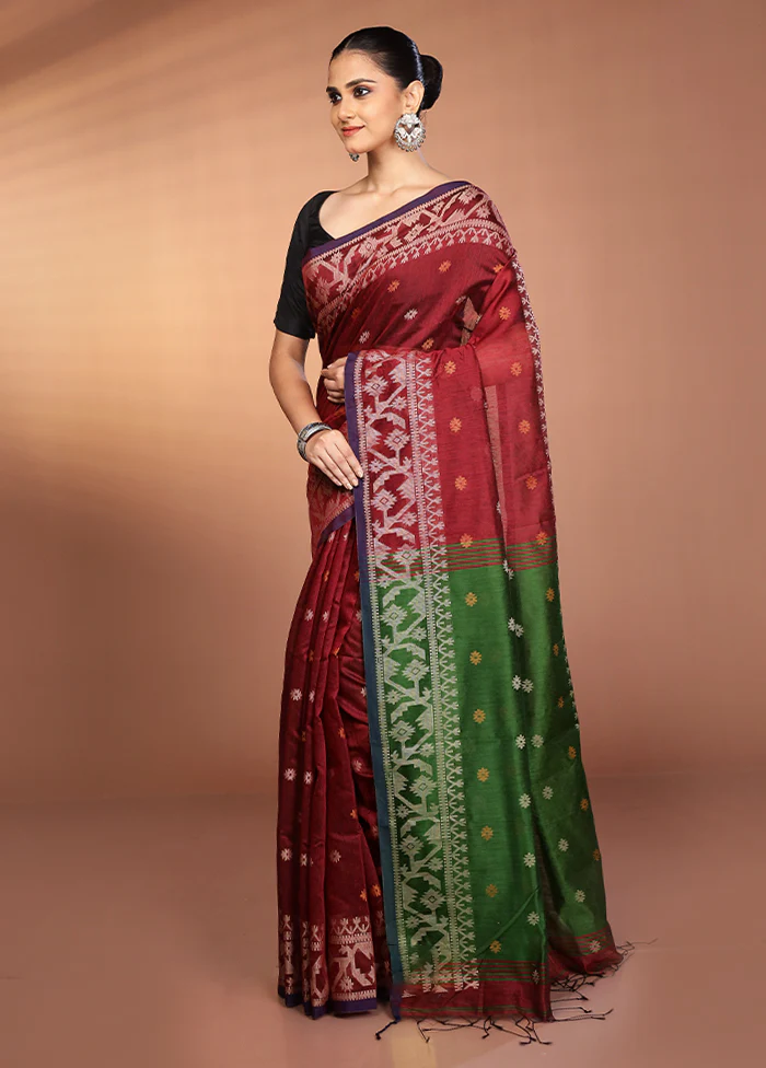 Maroon Matka Silk Saree With Blouse Piece - Image 4