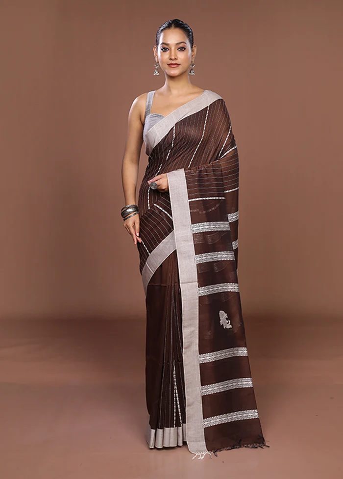 Brown Matka Silk Saree With Blouse Piece - Image 2