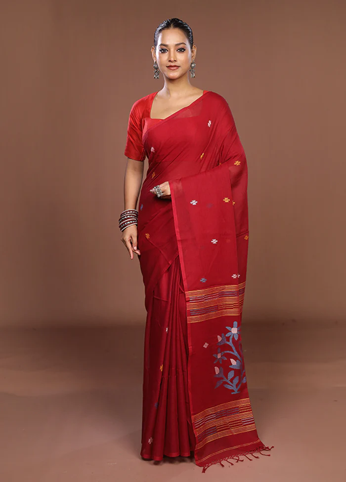Maroon Matka Silk Saree With Blouse Piece - Image 2