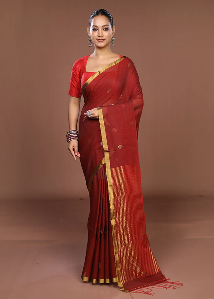 Maroon Matka Silk Saree With Blouse Piece - Image 2