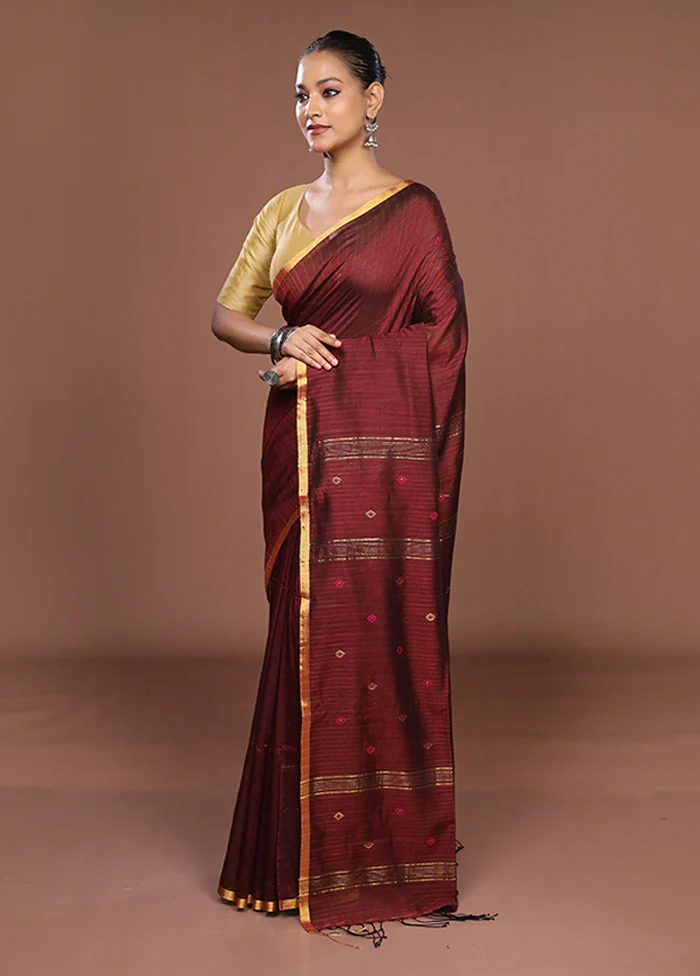 Maroon Matka Silk Saree With Blouse Piece - Image 4