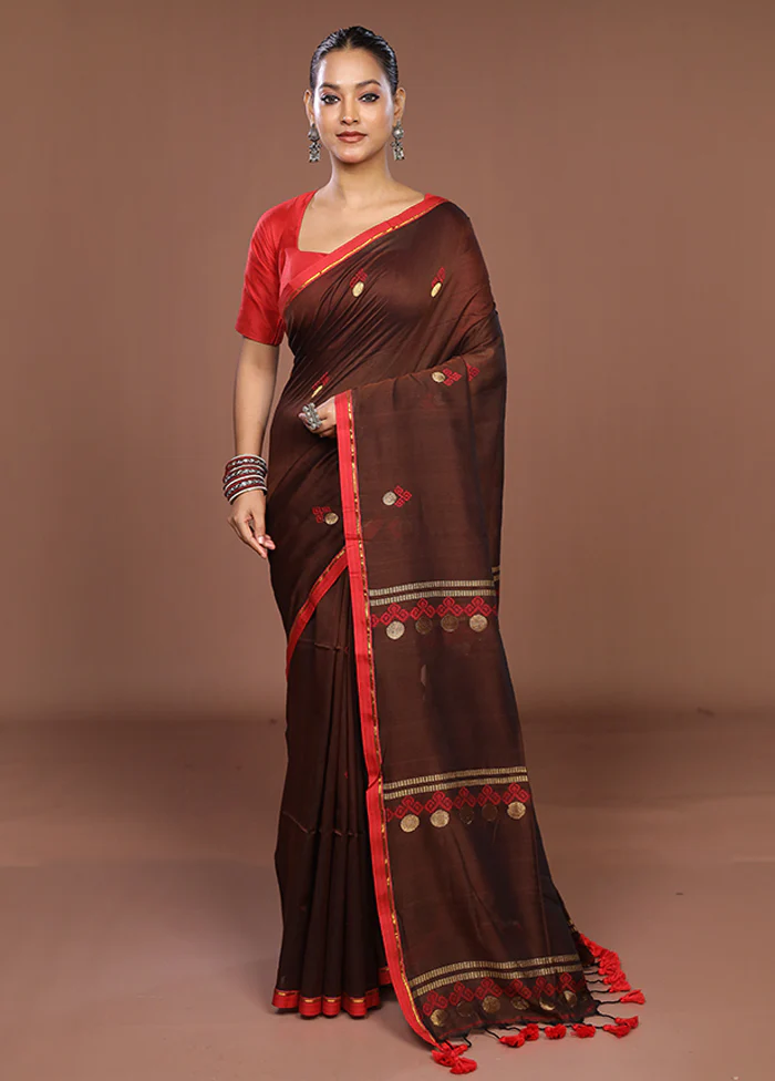 Maroon Matka Silk Saree With Blouse Piece - Image 2