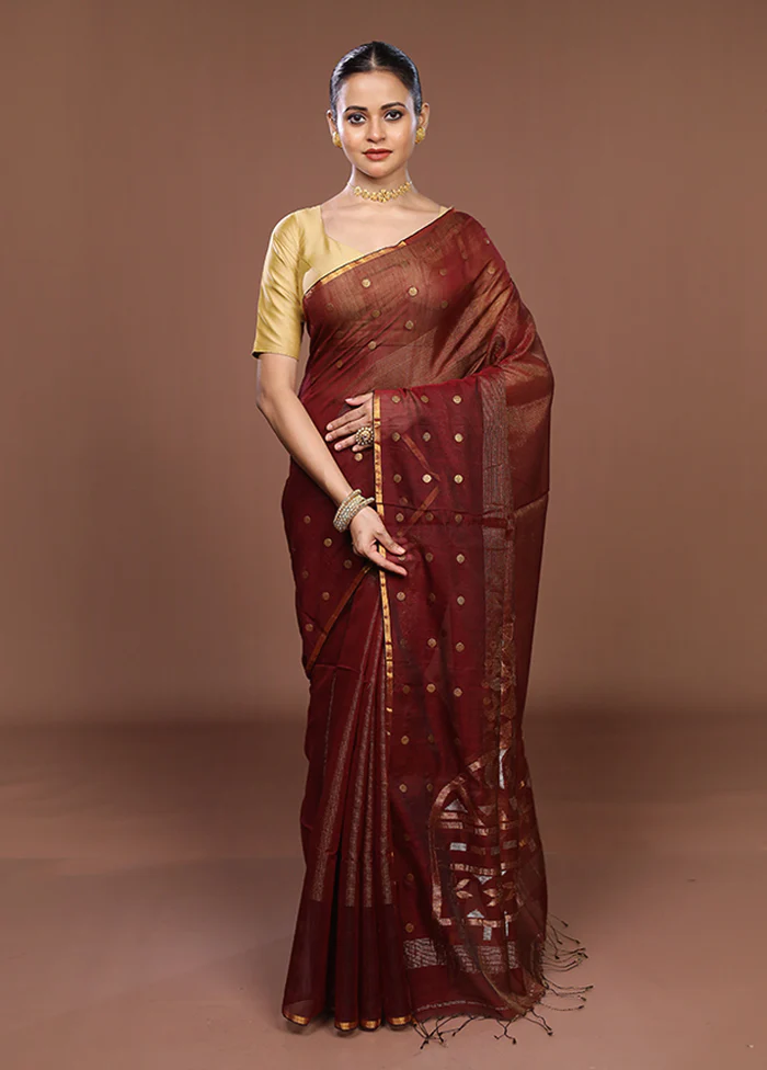 Maroon Matka Silk Saree With Blouse Piece - Image 2