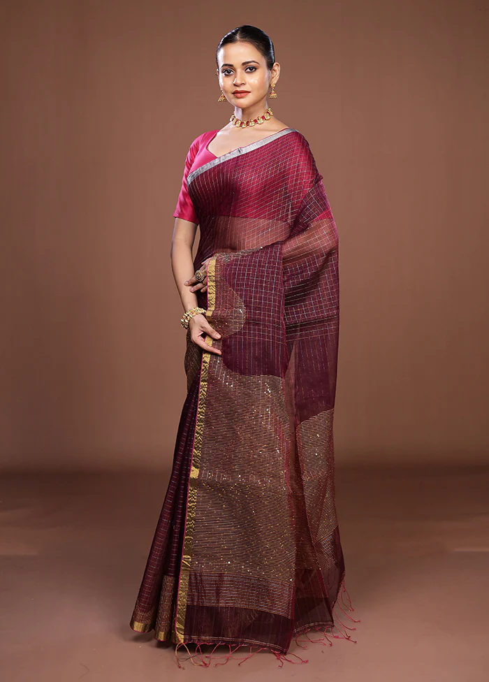 Maroon Matka Silk Saree With Blouse Piece - Image 4