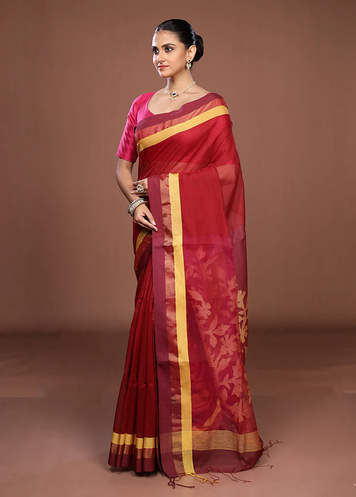 Maroon Matka Silk Saree With Blouse Piece - Image 4
