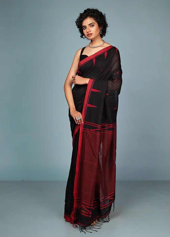 Maroon Matka Silk Saree Without Blouse Piece - Image 2