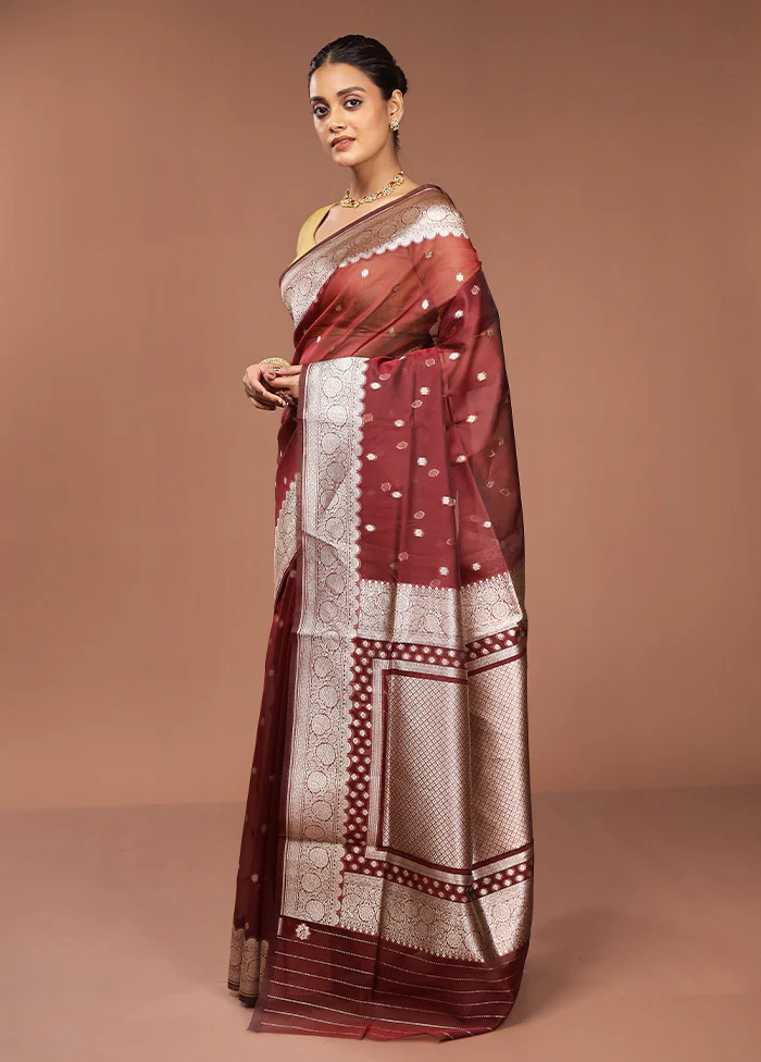 Maroon Organza Saree With Blouse Piece - Image 4