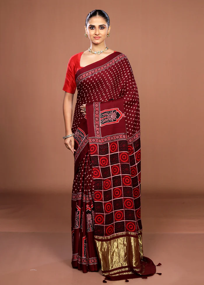 Maroon Printed Pure Silk Saree Without Blouse Piece - Image 2