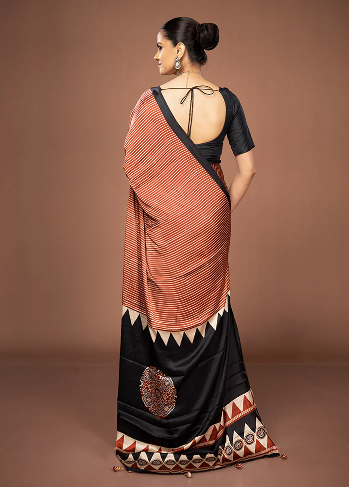 Maroon Printed Silk Saree Without Blouse Piece - Image 3