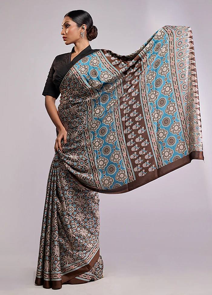 Blue Printed Silk Saree With Blouse Piece - Image 4