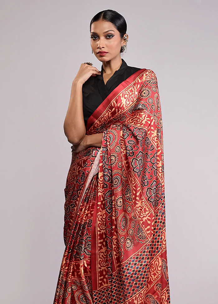 Maroon Printed Silk Saree With Blouse Piece