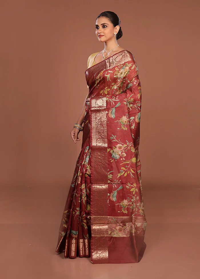 Maroon Tussar Silk Saree With Blouse Piece - Image 4