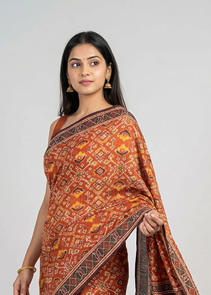 Maroon Tussar Silk Saree With Blouse Piece - Image 2