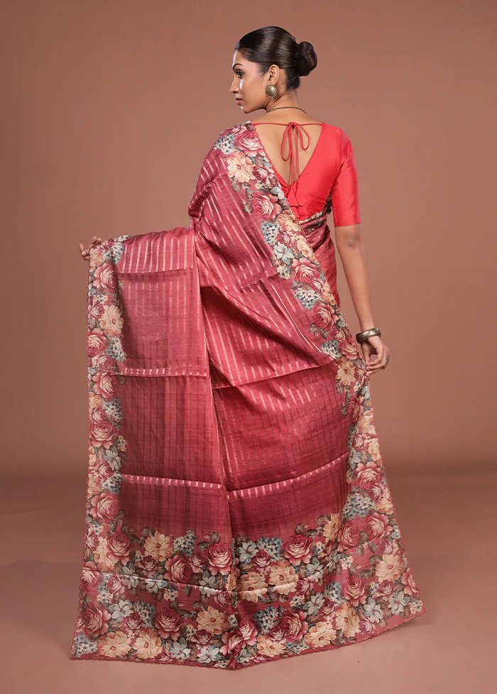 Maroon Tussar Silk Saree With Blouse Piece - Image 3
