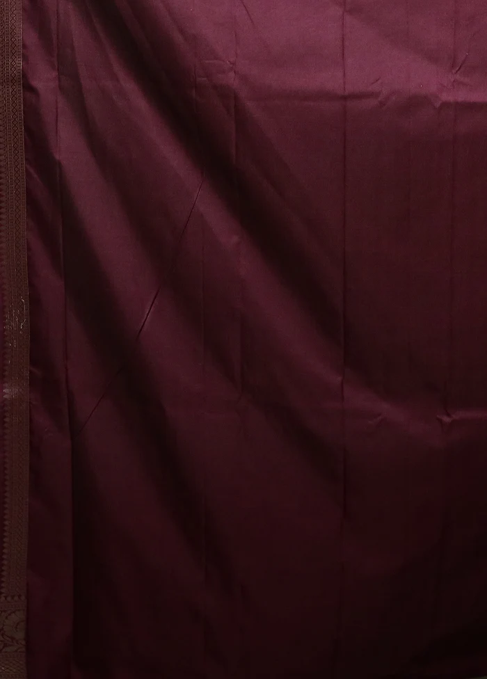Maroon Uppada Silk Saree With Blouse Piece - Image 5