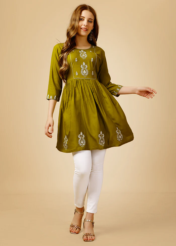 Mehendi Readymade Viscose Top