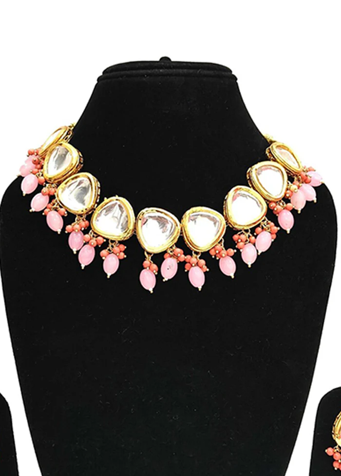 Multicolor Alloy Jewellery Set (1 Necklace, 1 Pair Earrings, 1 Mang Tikka) - Image 2