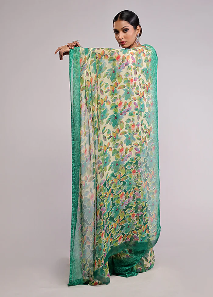 Green Chiffon Silk Saree With Blouse Piece - Image 4