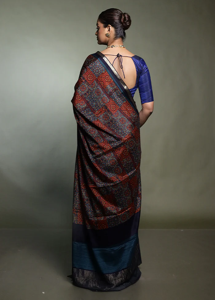 Blue Handloom Chiffon Pure Silk Saree With Blouse Piece - Image 3