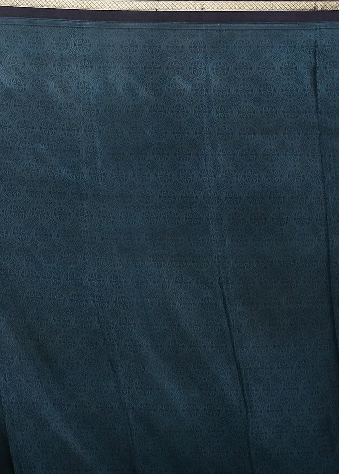 Blue Handloom Chiffon Pure Silk Saree With Blouse Piece - Image 5