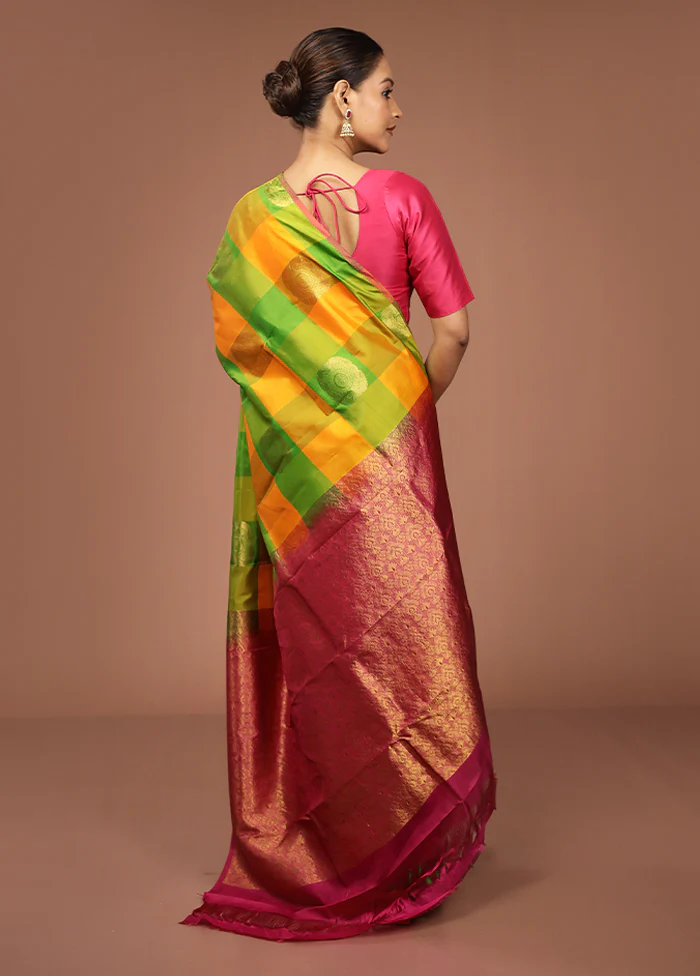 Yellow Handloom Kanjivaram Pure Silk Saree With Blouse Piece - Image 3