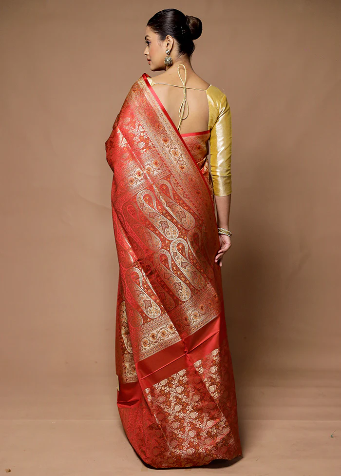 Multicolor Handloom Tanchoi Pure Silk Saree With Blouse Piece - Image 3