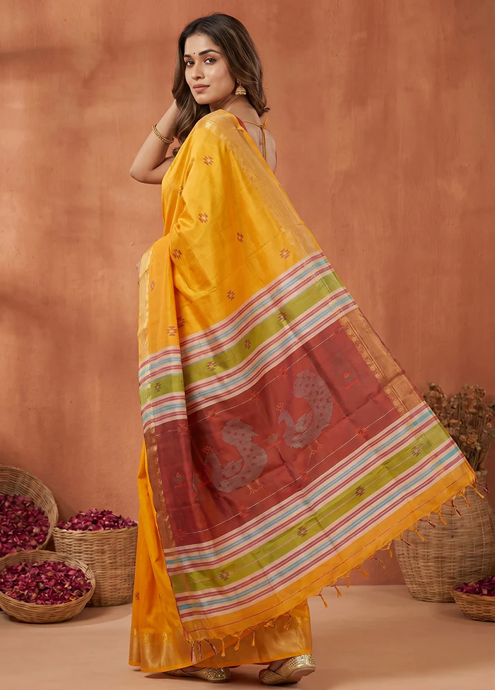 Multicolor kalakshetra Pure Silk Saree With Blouse Piece - Image 3